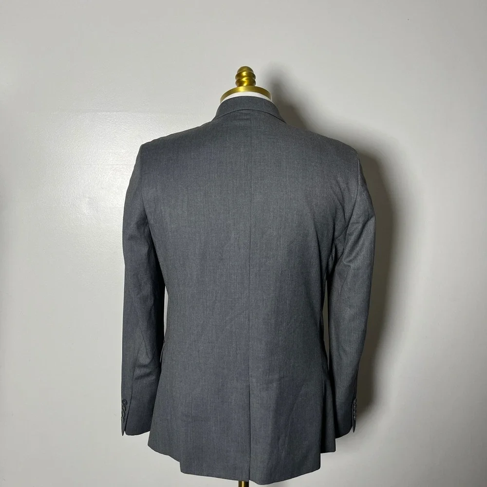 Calvin Klein Suit Mens Small 38R Small 36W Gray Solid Slim Fit Flat Front Notch